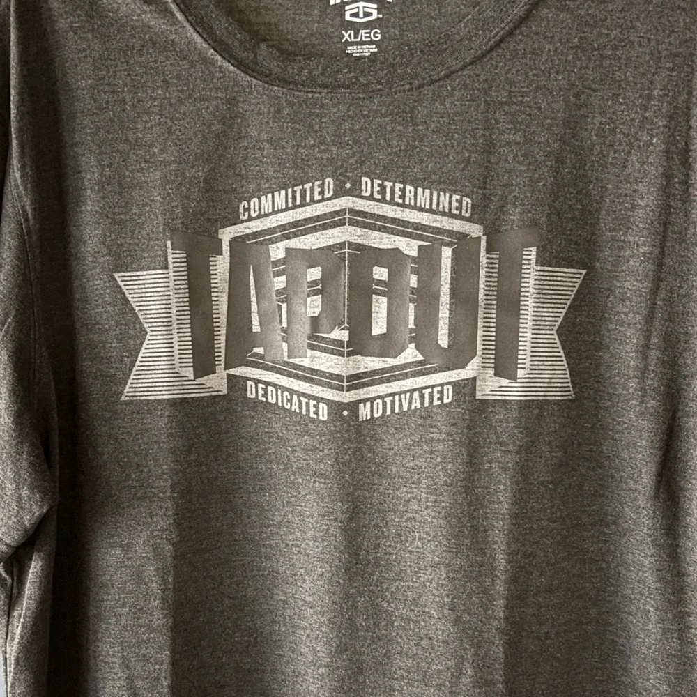 NWOT Officially licensed Tapout T-Shirt size XL. Short sleeve. Gray and black. - Picture 1 of 10